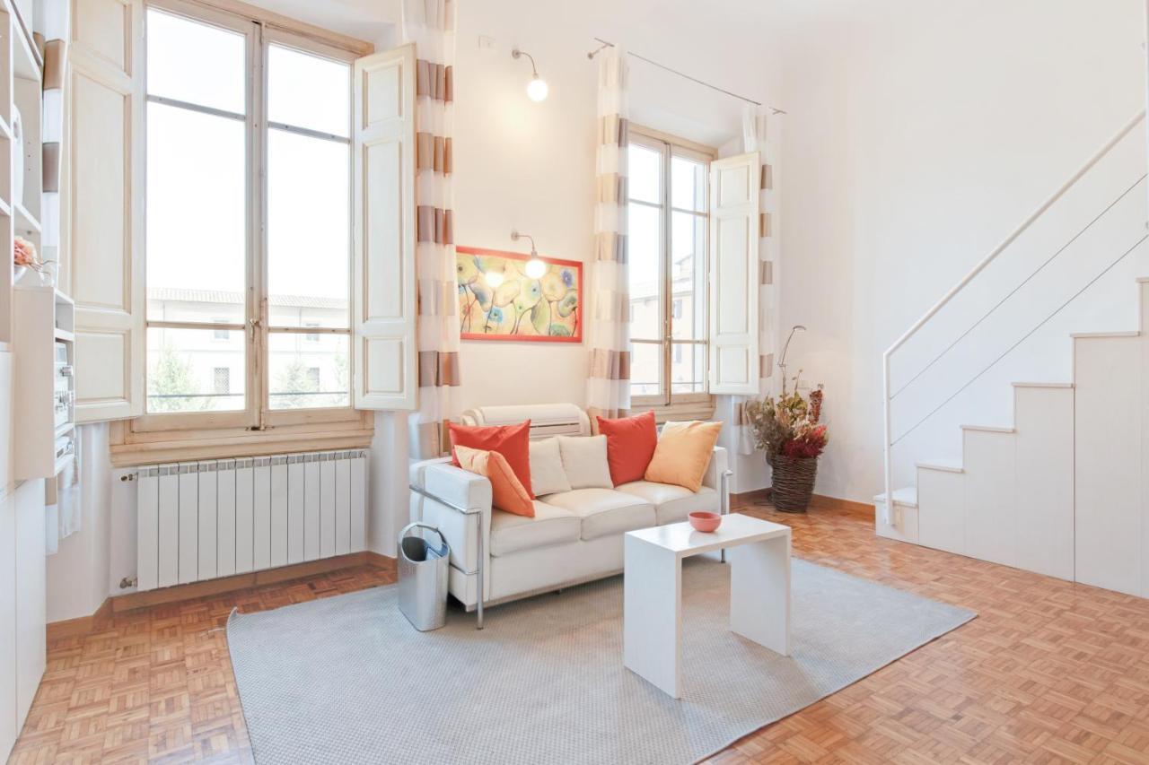 Piazza San Marco Studio Flat Флоренция Экстерьер фото
